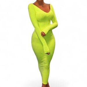 Vicolo Lime Ribbed Long Sleeve Belted Dress Size 2 New w/ Tag